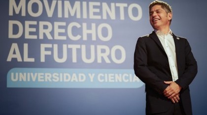 En la UBA, Kicillof apuntó contra Milei: 